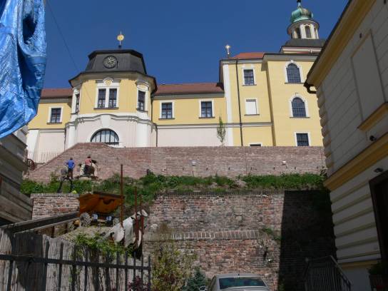 10. Historické hradby
