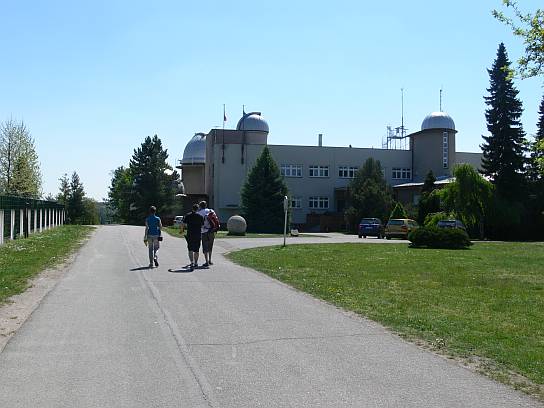 24. Příchod k hvězdárně
