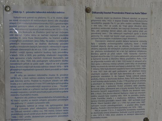 18. Informace o radnici a kostele
