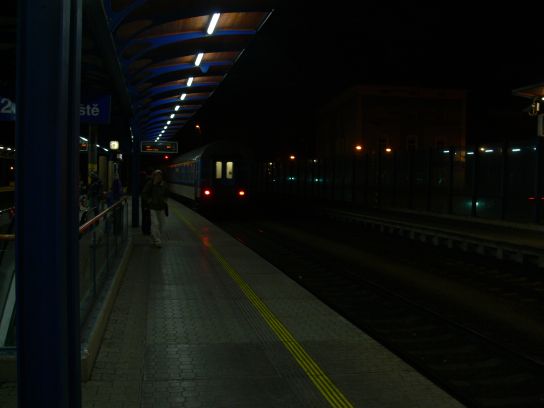 64. Odjezd vlaku z Ústí nad Labem
