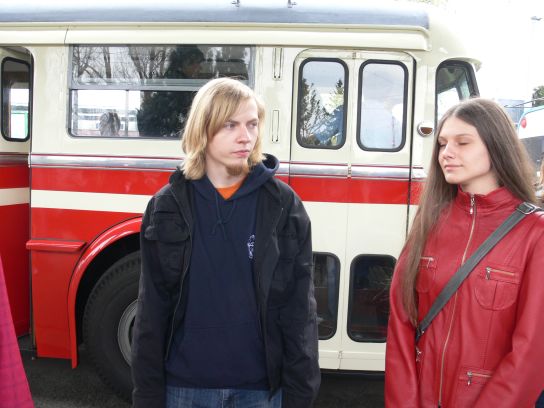 4. Před nádražím
