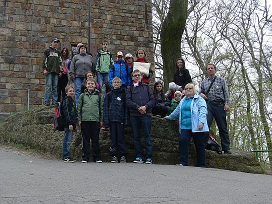 13. Skupinové foto u rozhledny
