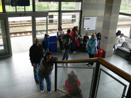 43. Čekání na vlak
