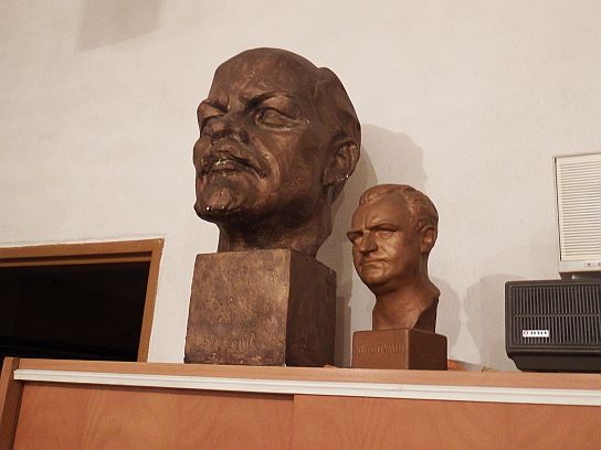 19. Výzdoba v krytu CO
