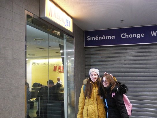 1. Na hlavním nádraží
