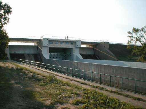 Předap přehrady Předap přehrady