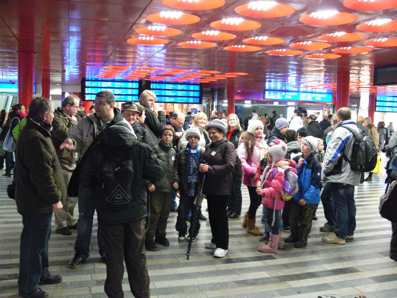 4. Na hlavním nádraží
