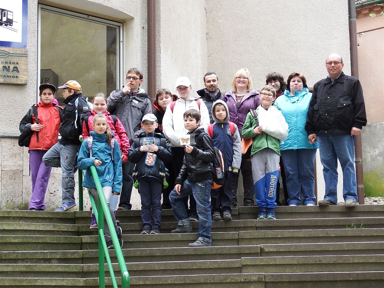 68. U dolní stanice lanovky
