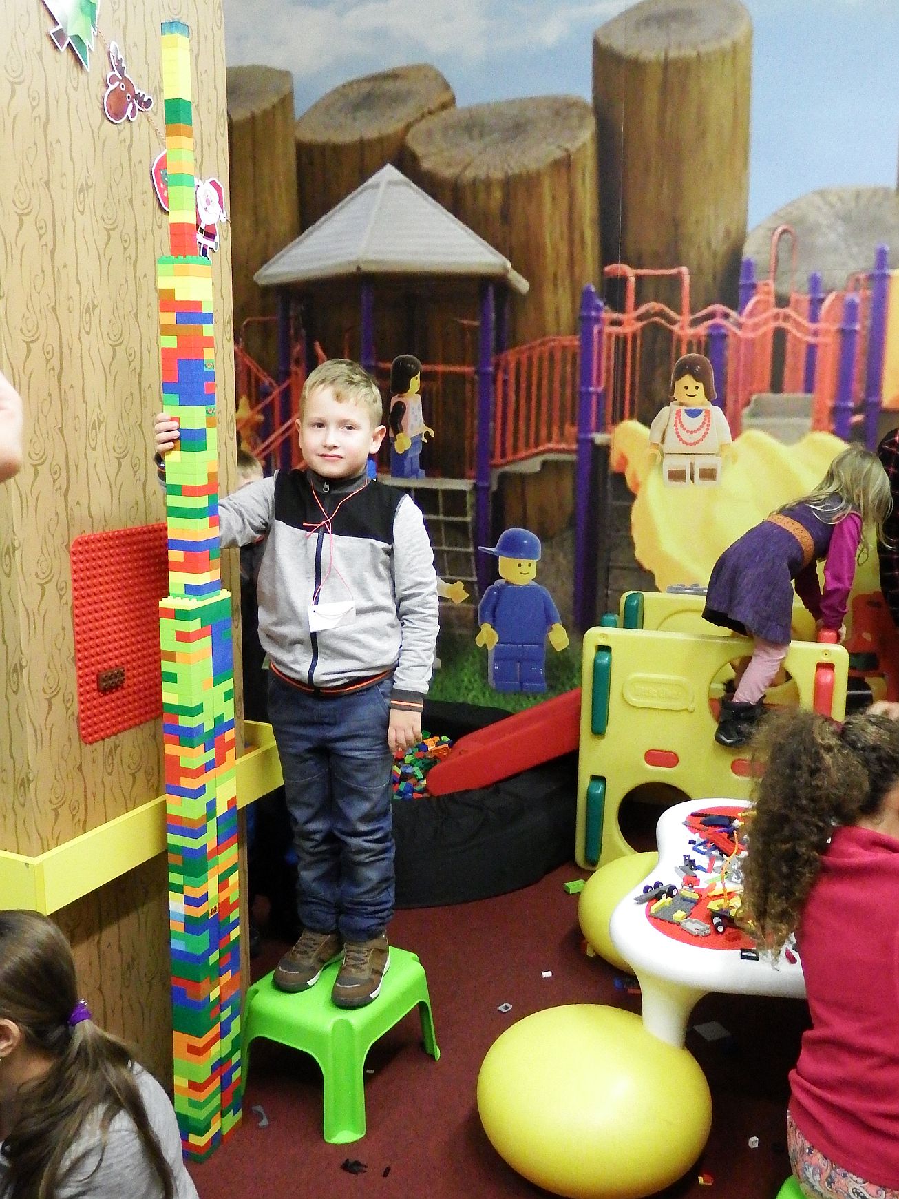 21. Věž vyšší než stavitel
