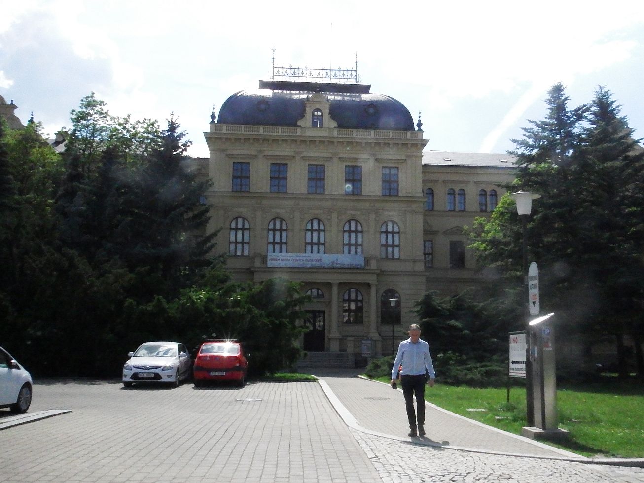 40. Muzeum
