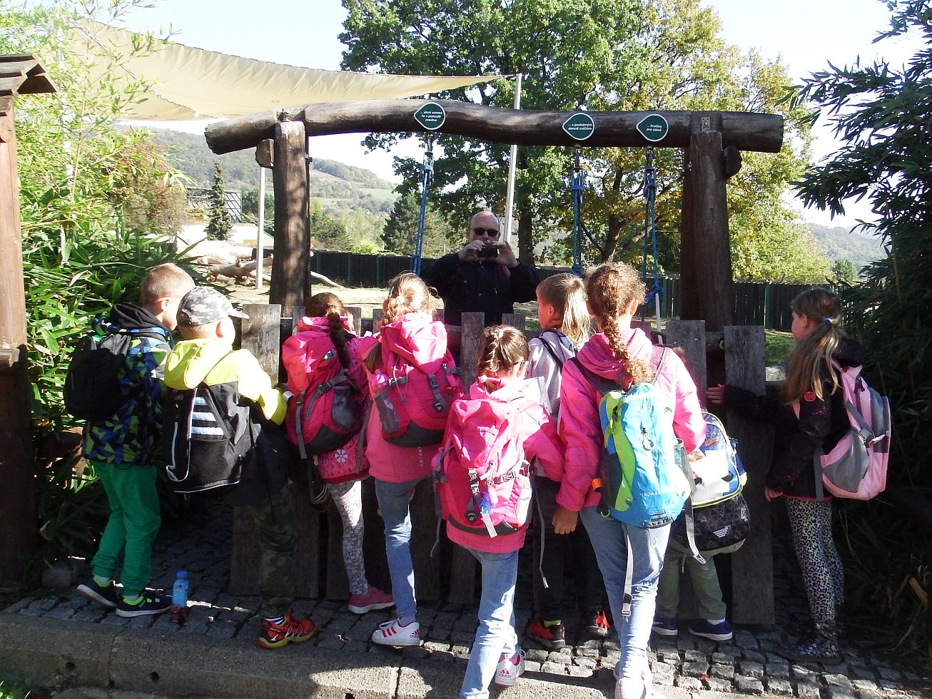 7. U hraček pro slony
