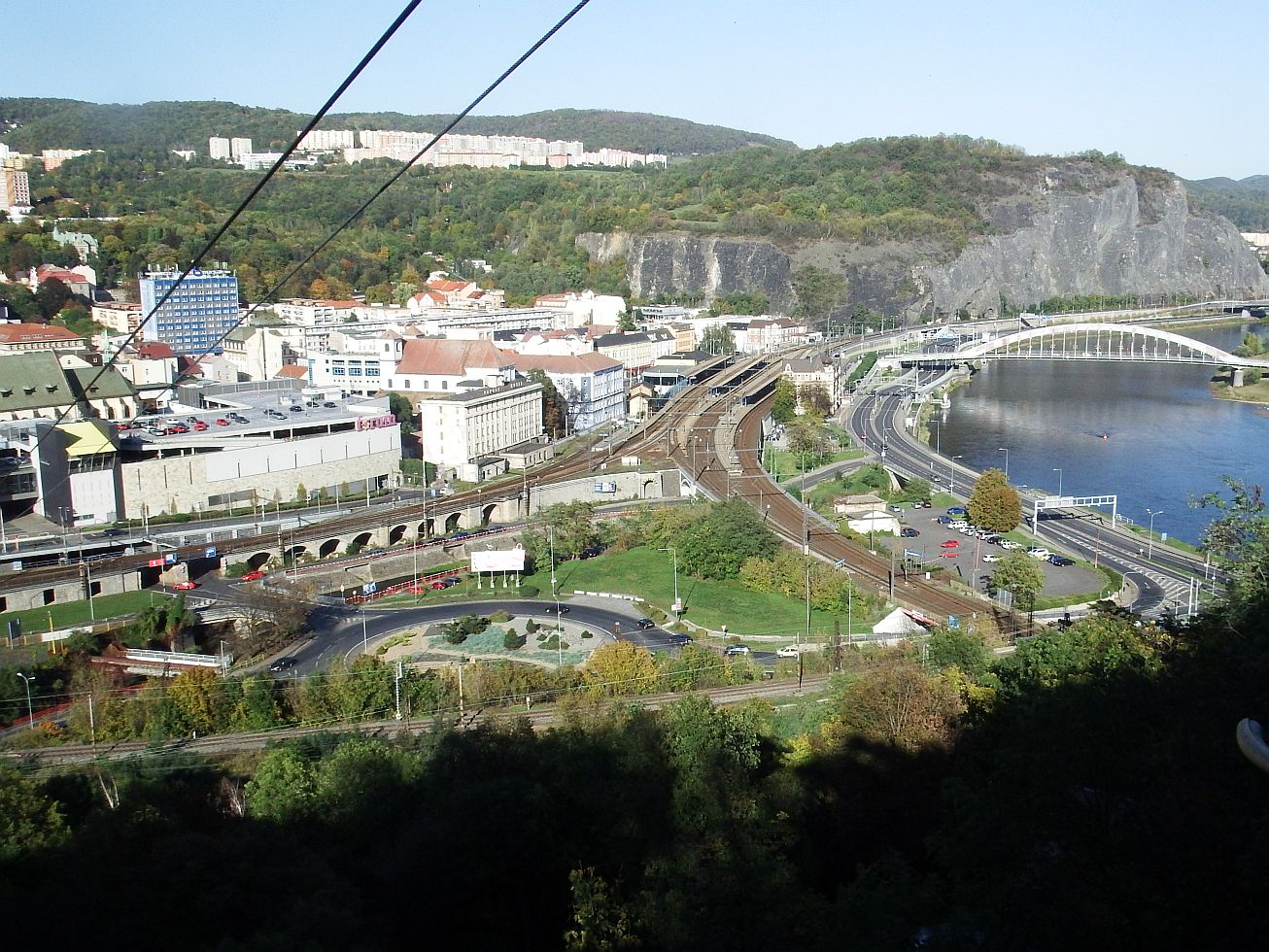 24. Pohled z lanovky
