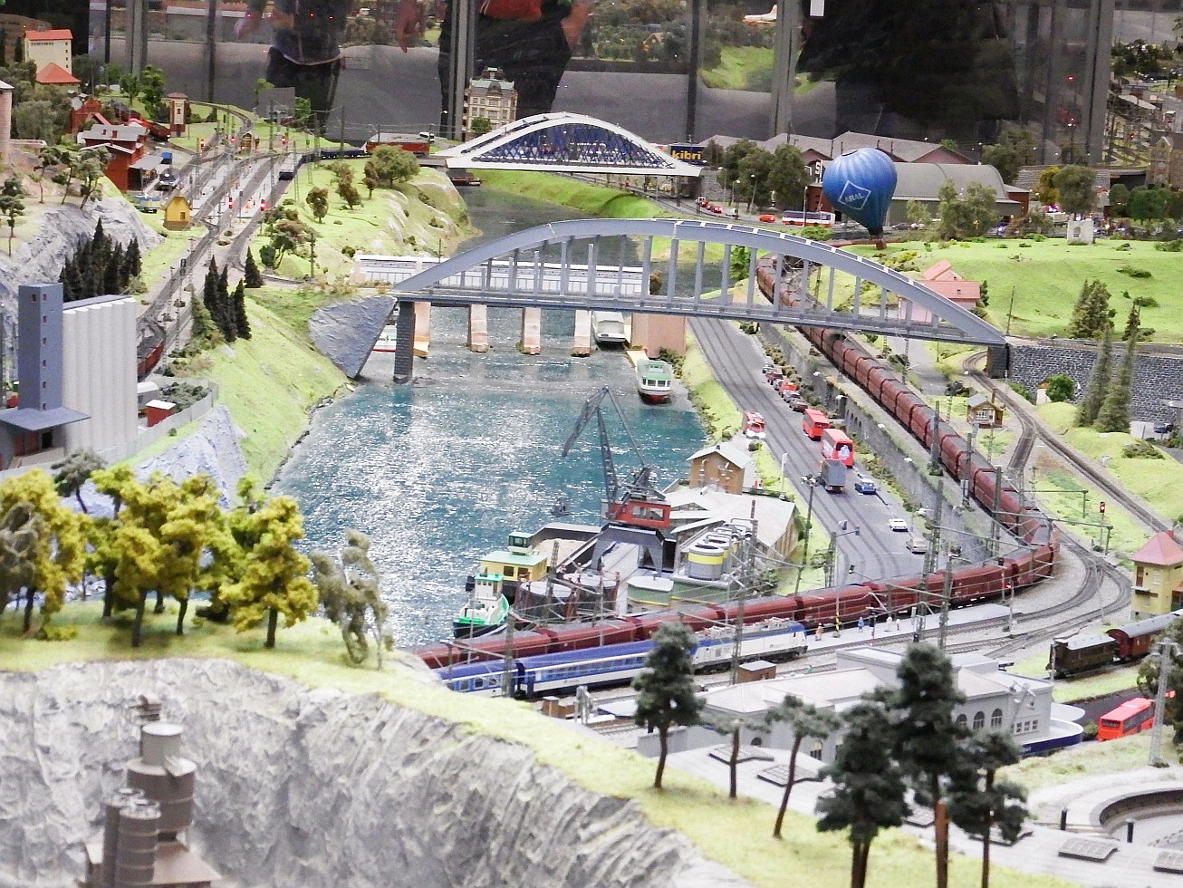 17. Exponáty v Království železnic
