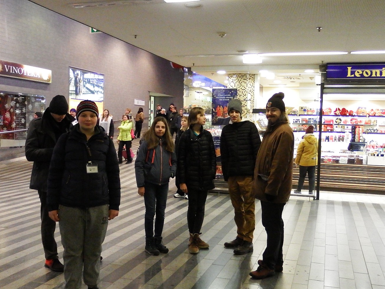 22. Na nádraží
