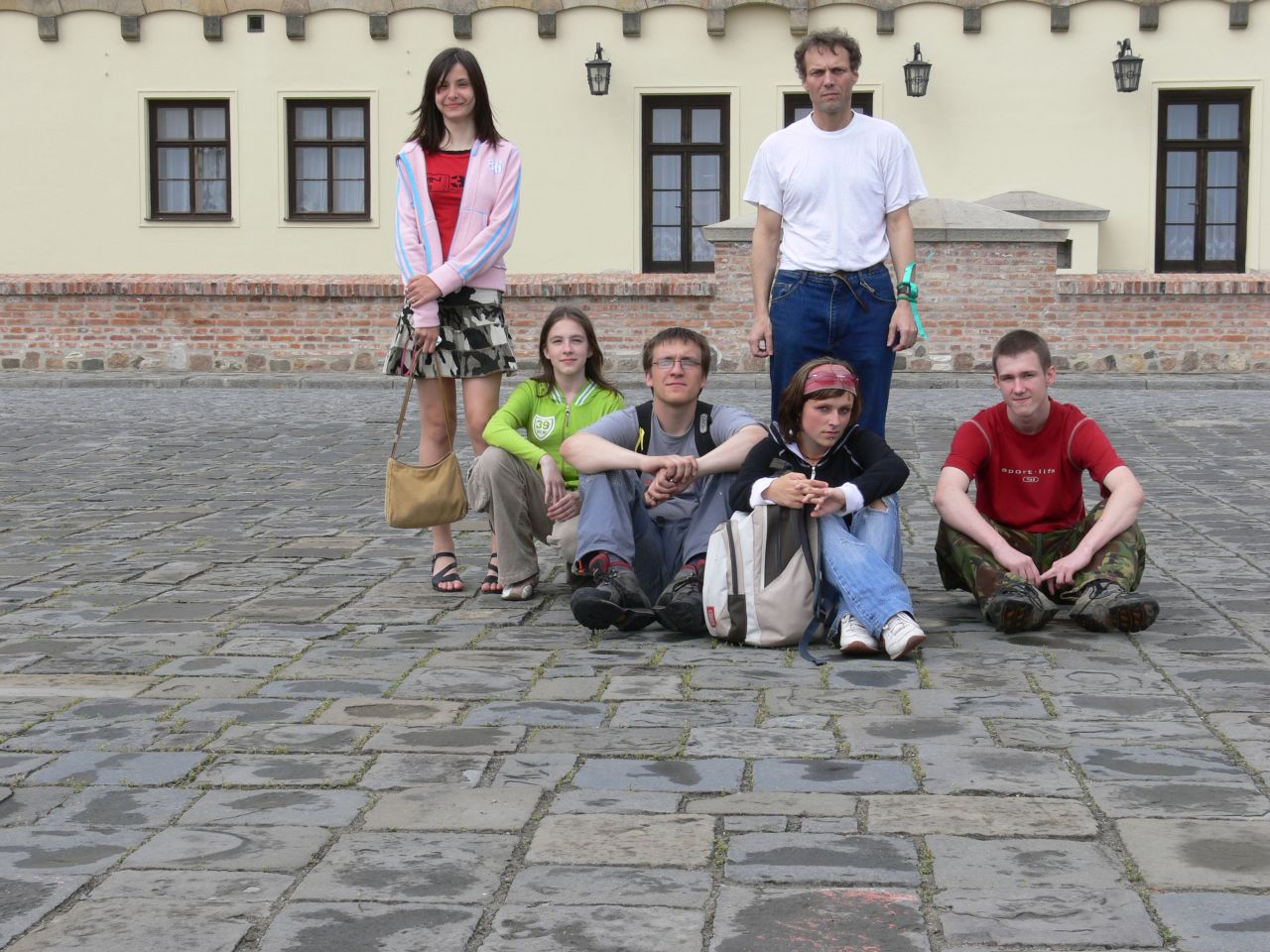 Skupinové foto na hradě