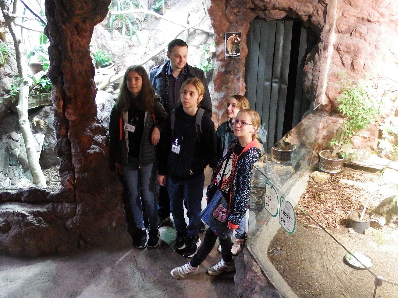 26. Účastníci srazu v pavilónu Rajské ostrovy
